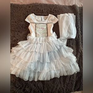 ❤️Beautiful Disney Frozen Dress, EUC, with removable Cape